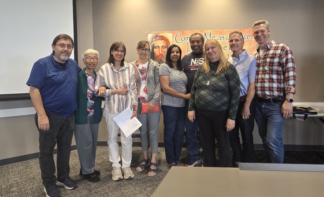 Group photo of TLIG Midwest North volunteers